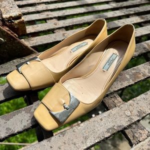 PRADA Beige/Cream/Tan Patent Leather Block Heel